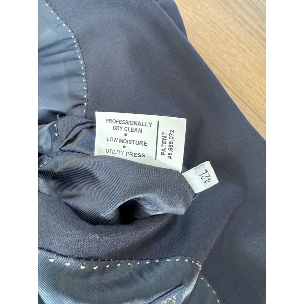 Hart Schaffner Marx Classic Navy Two-Button Sport Coat - 4RL